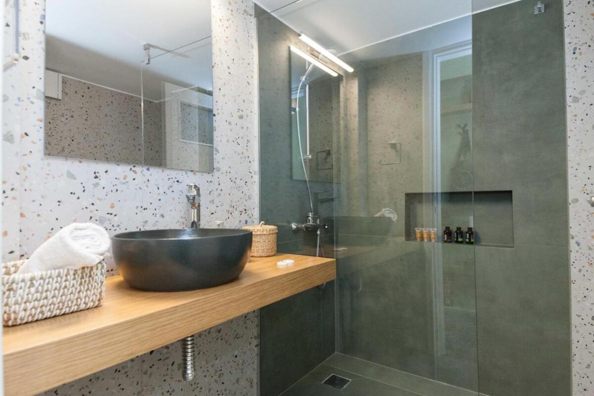 Pagrati Urban Oasis Getaway 2Bd Apt With Balcony Athene Buitenkant foto